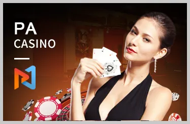 Bàn chơi Casino trực tuyến với dealer và các lá bài